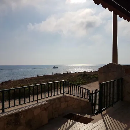 Casa Fronte Mare Puro Relax Holiday home Cava d'Aliga
